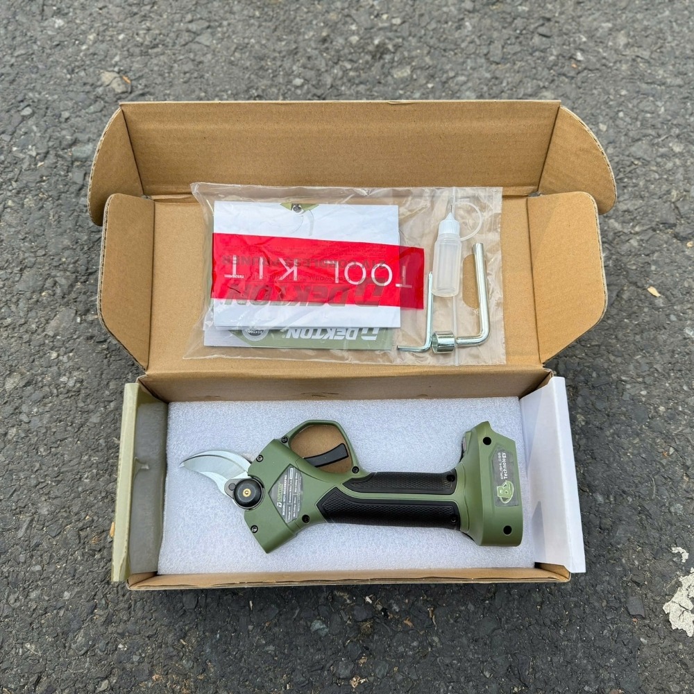 Kéo cắt cành dùng pin 21V Dekton M21-MCC28XPRO (GEN 2 PRO) 3 Kéo cắt cành dùng pin Dekton M21-MCC28XPRO (3)