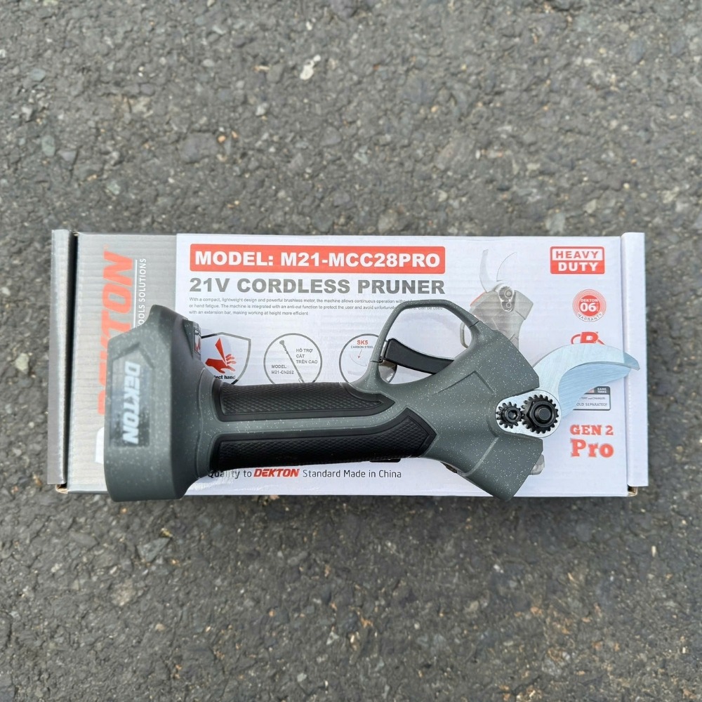 Kéo cắt cành dùng pin 21V Dekton M21-MCC28PRO (GEN 2 PRO) 5 kéo cắt cành dùng pin Dekton M21-MCC28PROM21-MCC28PRO (5)
