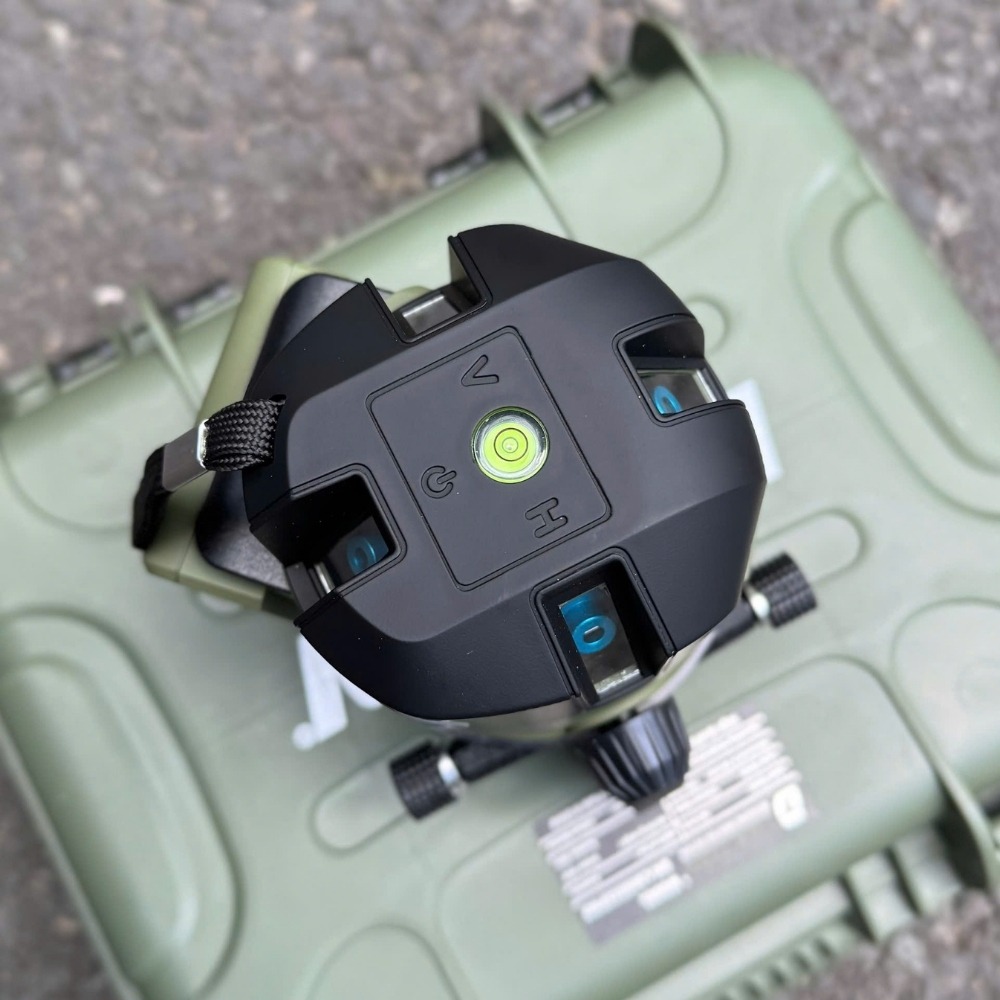 Máy cân bằng laser 5 tia Dekton DK-LS0502XPRO 6 máy cân bằng laser Dekton DK-LS0502XPRO (6)