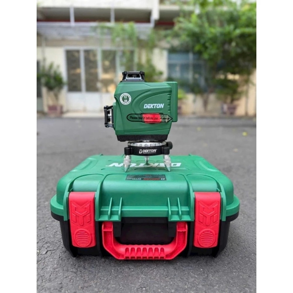 Máy cân bằng laser 12 tia Dekton DK-LS1201 4 máy cân bằng laser Dekton DK-LS1201 (4)