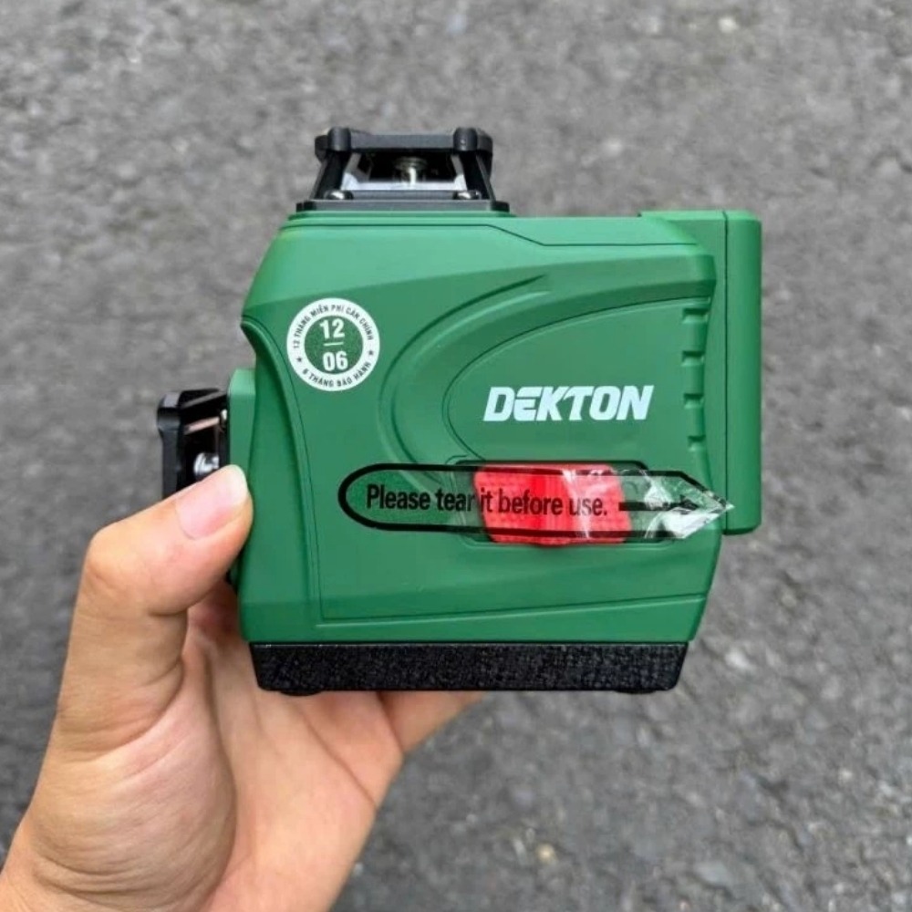 Máy cân bằng laser 12 tia Dekton DK-LS1201 5 máy cân bằng laser Dekton DK-LS1201 (5)