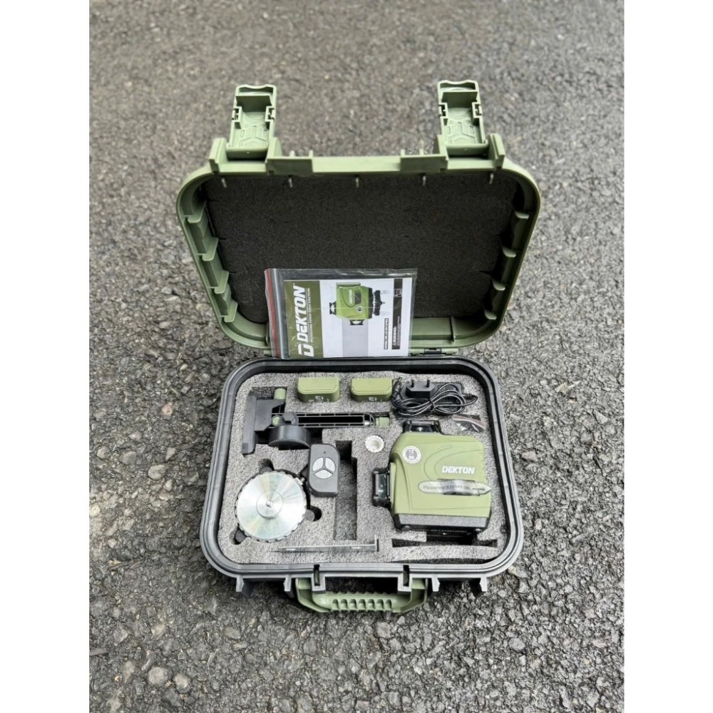 Máy cân bằng laser 12 tia Dekton DK-LS1201XPRO 3 máy cân bằng laser Dekton DK-LS1201XPRO (3)