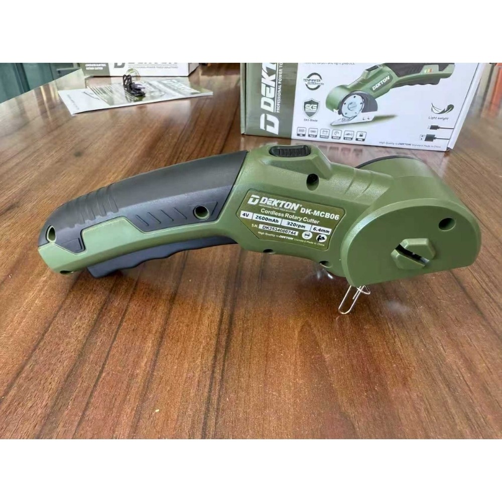 Máy cắt mini đa năng dùng pin Dekton DK-MCB06 6 máy cắt đa năng mini dùng pin Dekton DK-MCB06 (6)