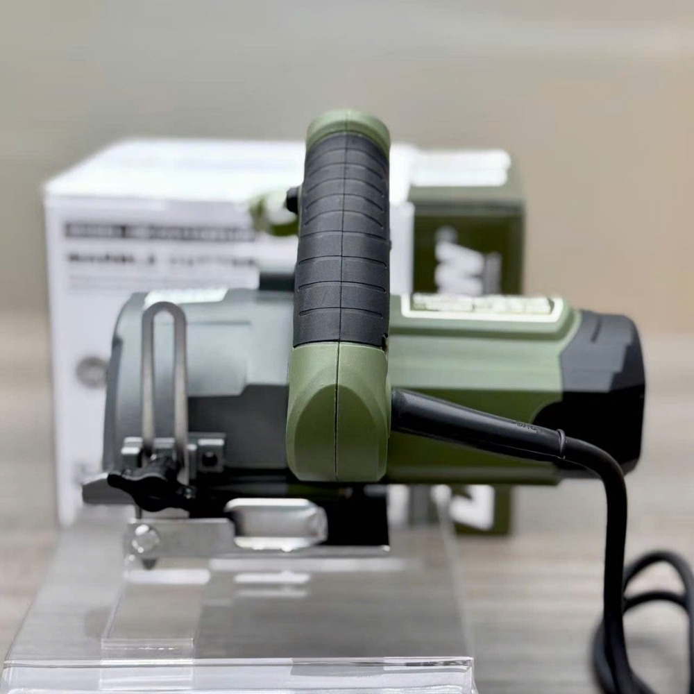 Máy cắt gạch 1350W 110mm Dekton DK-CG110XPLUS (kèm lưỡi) 4 máy cắt gạch Dekton DK-CG110XPLUS (4)