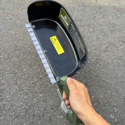 Máy cắt tỉa hàng rào dùng pin 21V Dekton M21-CHR300XPRO 12 máy cắt hàng rào dùng pin Dekton M21-CHR300XPRO (5)