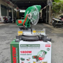 Máy cắt nhôm 1800W 255mm Dekton DK-CN250CR 16 máy cắt nhôm Dekton DK-CN250CR (5)