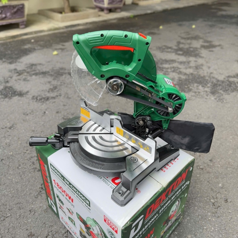 Máy cắt nhôm 1800W 255mm Dekton DK-CN250CR 6 máy cắt nhôm Dekton DK-CN250CR (6)