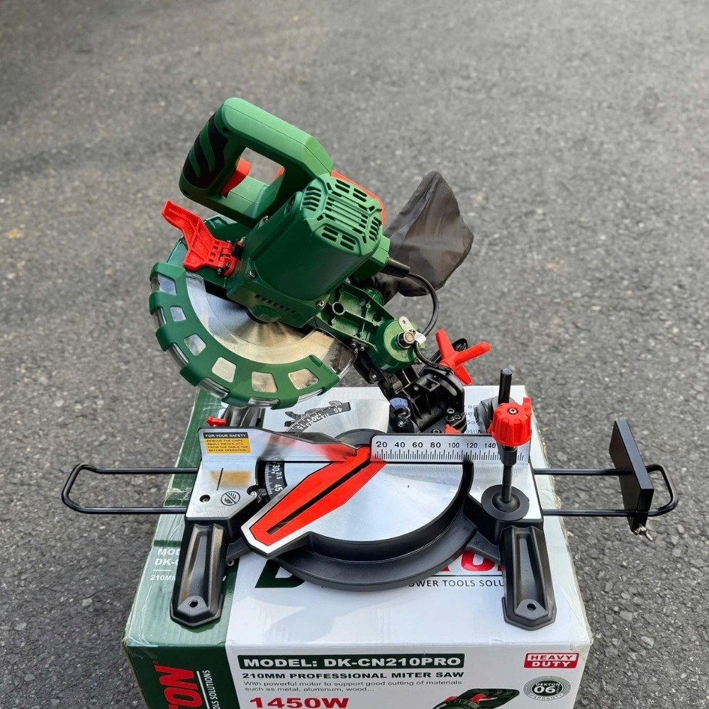Máy cắt nhôm 1450W 210mm Dekton DK-CN210PRO 6 máy cắt nhôm và gỗ Dekton DK-CN210PRO (8)