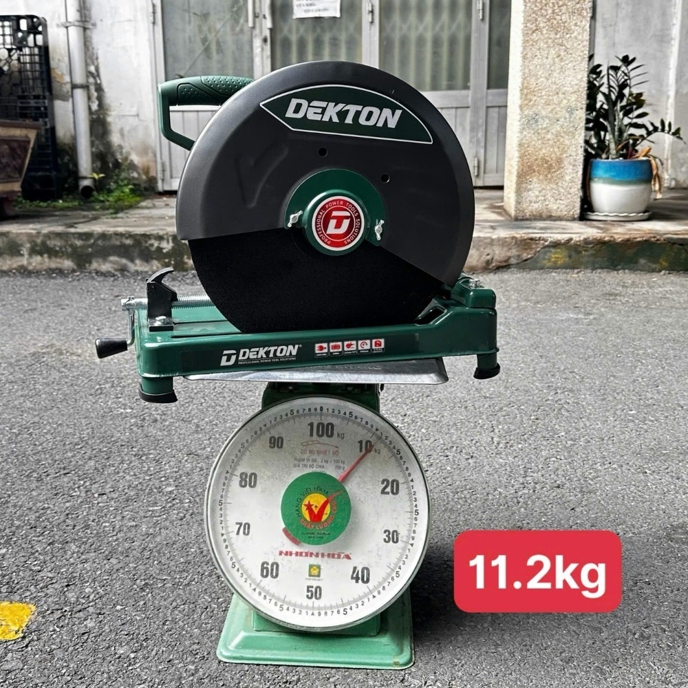 Máy cắt sắt 2400W 355mm Dekton DK-CS2400PRO 10 máy cắt sắt Dekton DK-CS2400PRO (3)