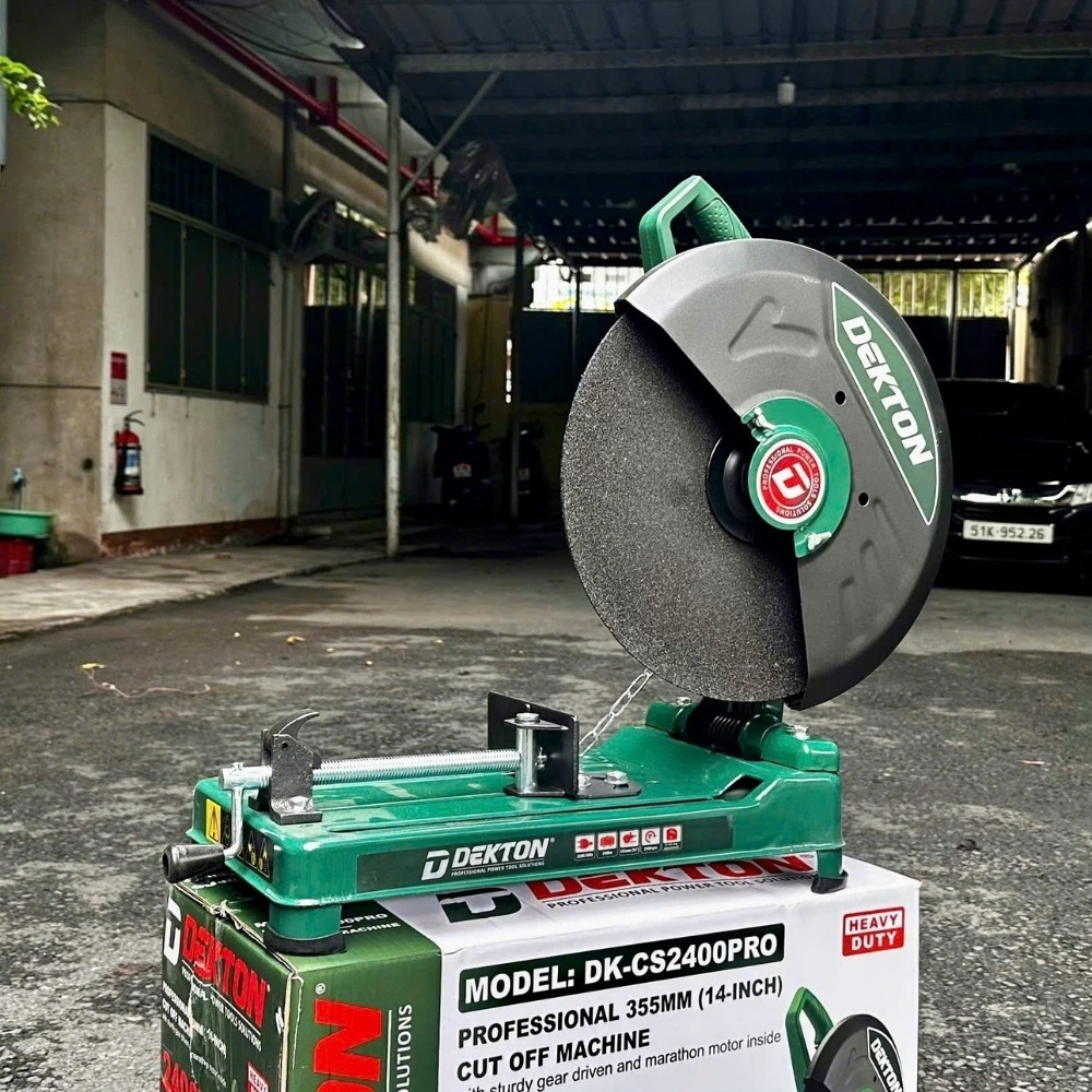 Máy cắt sắt 2400W 355mm Dekton DK-CS2400PRO 6 máy cắt sắt Dekton DK-CS2400PRO (6)