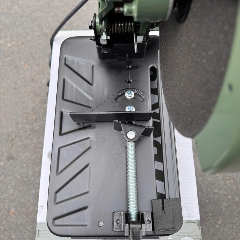 Máy cắt sắt 2800W 355mm Dekton DK-CS2800XPLUS (màu olive) 9 máy cắt sắt Dekton DK-CS2800XPLUS (9)