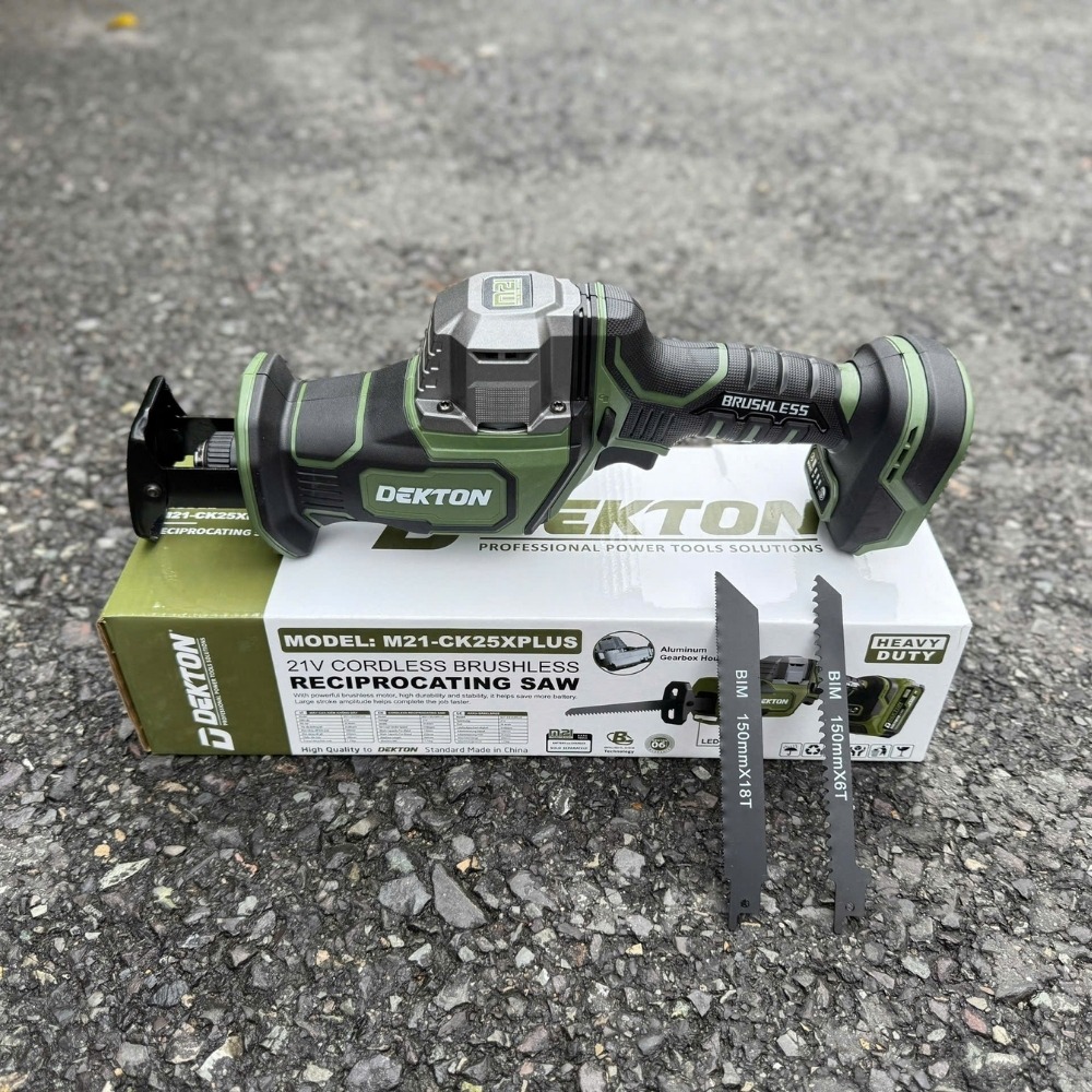 Máy cưa kiếm dùng pin 21V Dekton M21-CK25XPLUS 3 máy cưa kiếm dùng pin Dekton M21-CK25XPLUS (3)