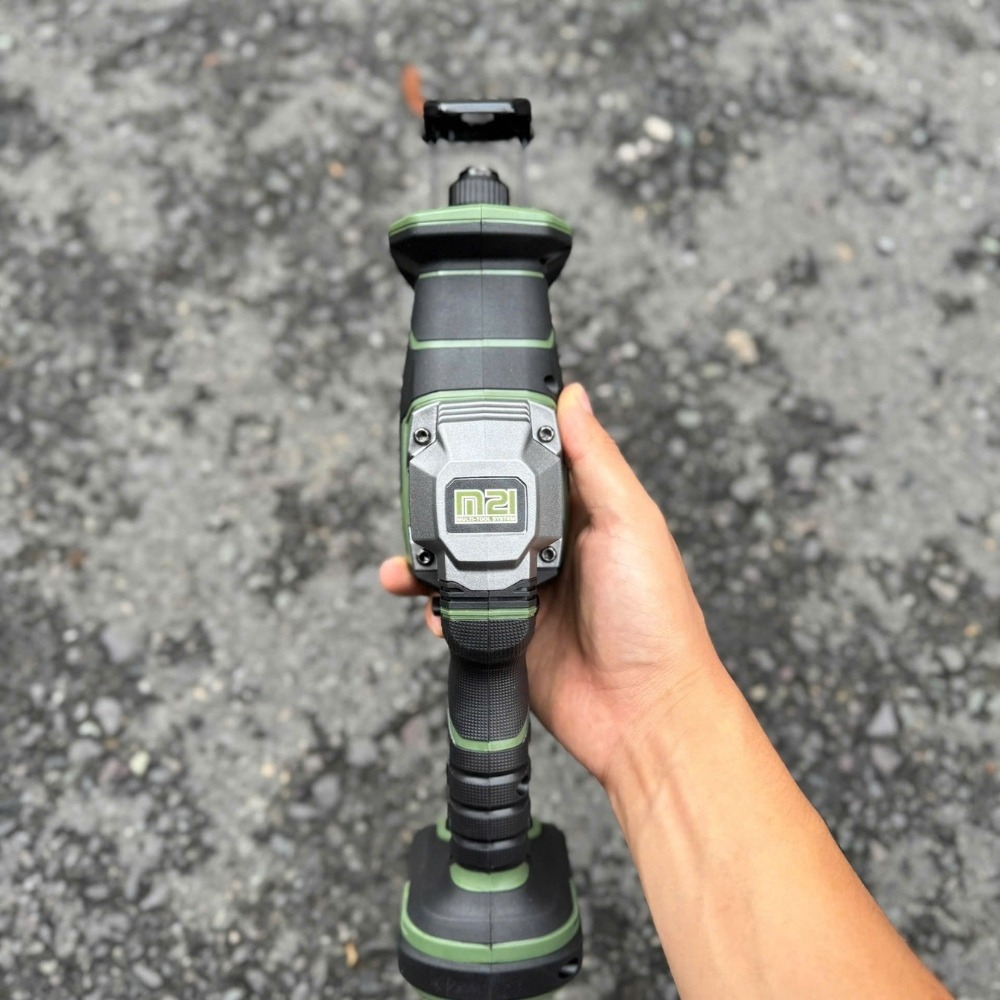 Máy cưa kiếm dùng pin 21V Dekton M21-CK25XPLUS 6 máy cưa kiếm dùng pin Dekton M21-CK25XPLUS (6)