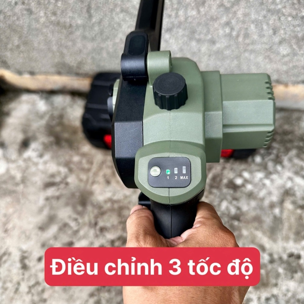 Máy cưa xích 10 inch dùng pin 21V Dekton M21-CX10XPRO (màu olive) 6 máy cưa xích dùng pin Dekton M21-CX10XPRO (6)