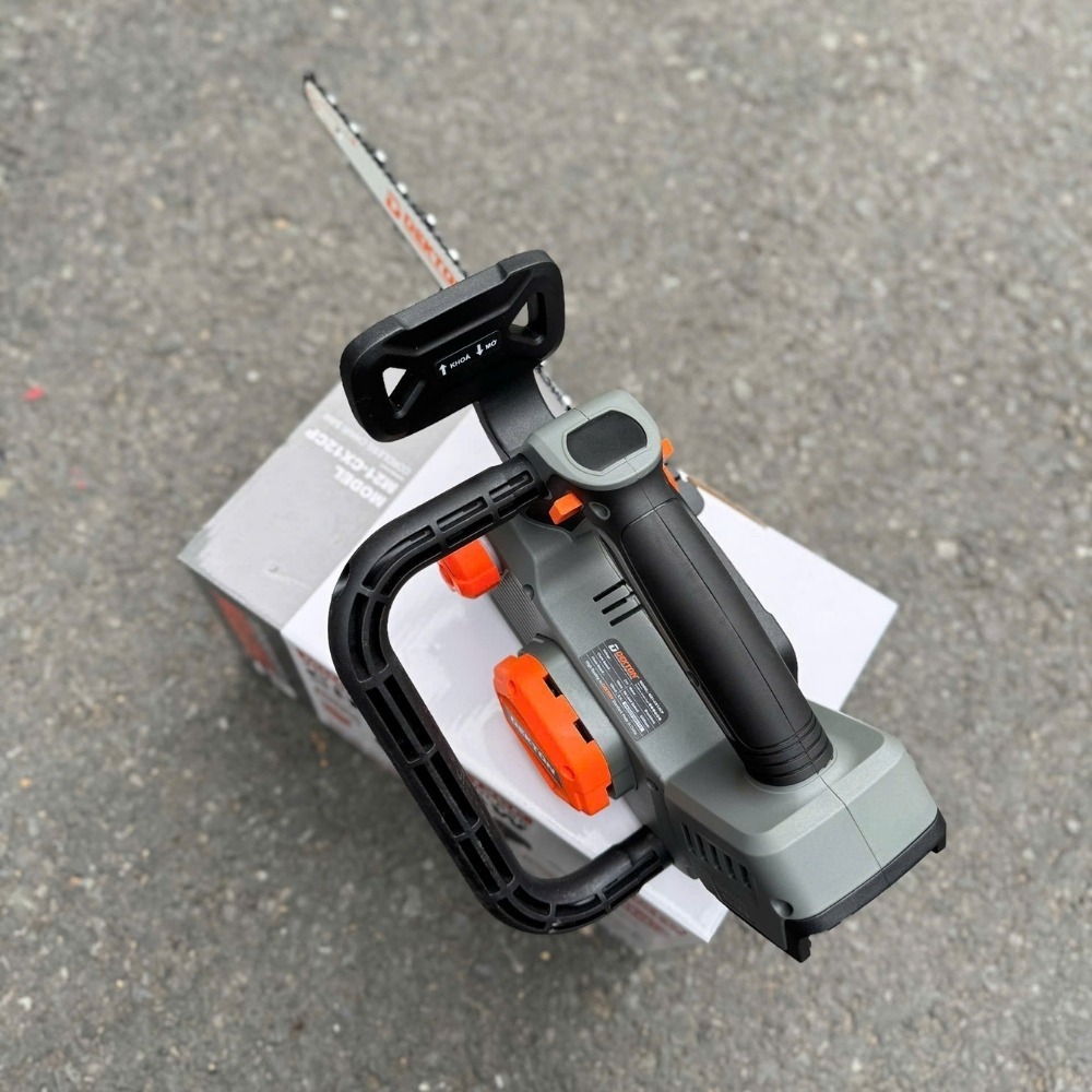 Máy cưa xích 12 inch dùng pin 21V Dekton M21-CX12CP 9 máy cưa xích dùng pin Dekton M21-CX12CP (11)