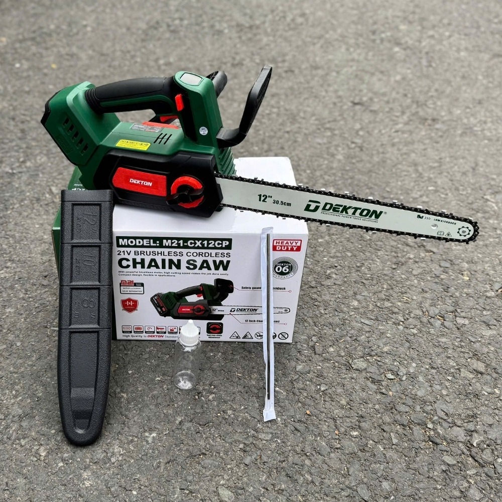 Máy cưa xích 12 inch dùng pin 21V Dekton M21-CX12CP 4 máy cưa xích dùng pin Dekton M21-CX12CP (4)