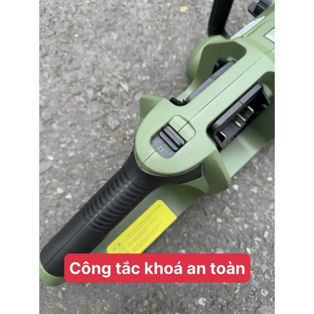 Máy cưa xích 16 inch dùng pin 21V Dekton M21x2-CX16XPRO 7 máy cưa xích dùng pin Dekton M21x2-CX16XPRO (7)