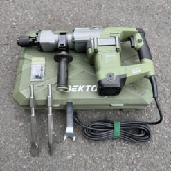 Máy đục bê tông 17mm 1600W Dekton DK-DH3901XPRO (màu olive) 9 máy đục bê tông Dekton DK-DH3901XPRO (3)