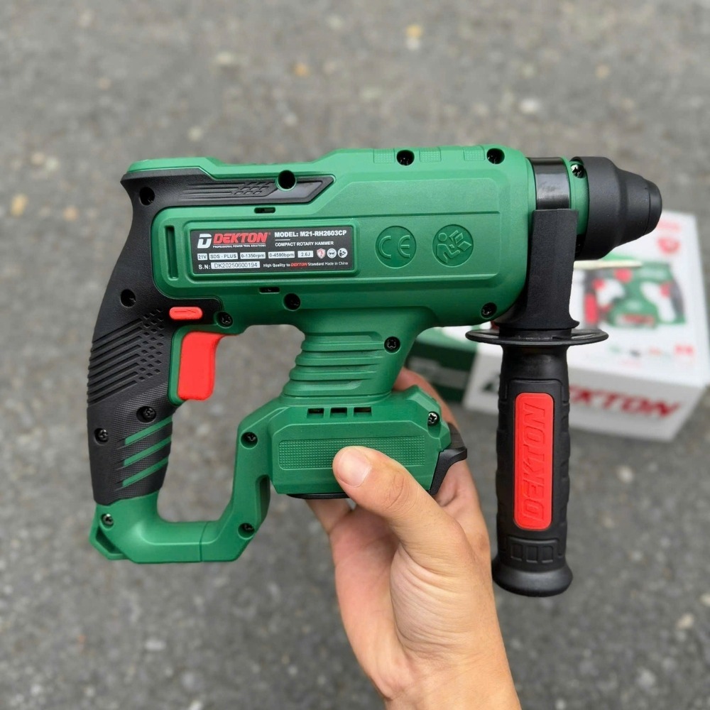 Máy khoan bê tông dùng pin 21V Dekton M21-RH2603CP 7 máy khoan bê tông dùng pin Dekton M21-RH2603CP (9)