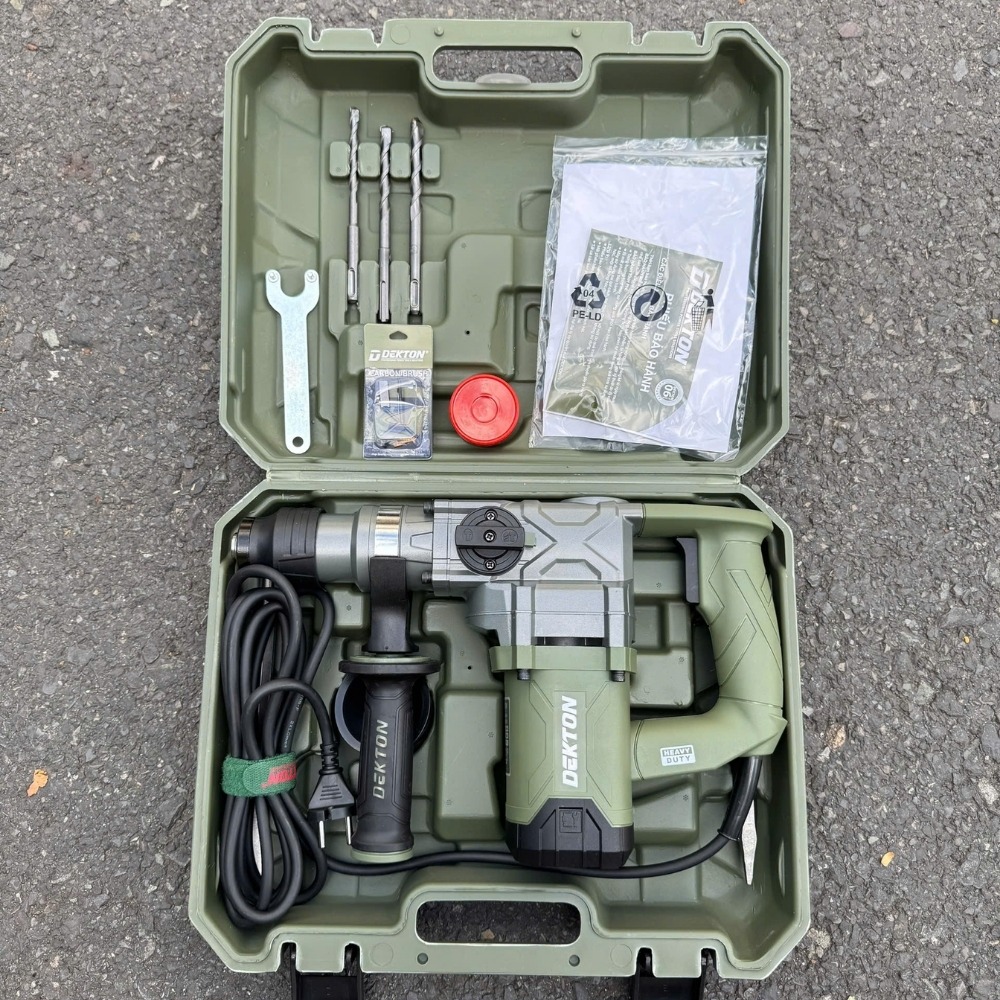 Máy khoan đục 2 chức năng 1050W Dekton DK-RH3002XPRO 3 máy khoan đục bê tông Dekton DK-RH3002XPRO (3)
