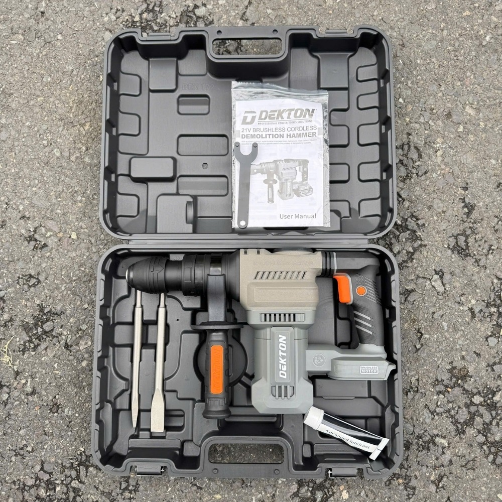 Máy đục bê tông dùng pin 21V Dekton M21-DH06PRO 3 máy khoan đục bê tông dùng pin Dekton M21-DH06PRO (3)