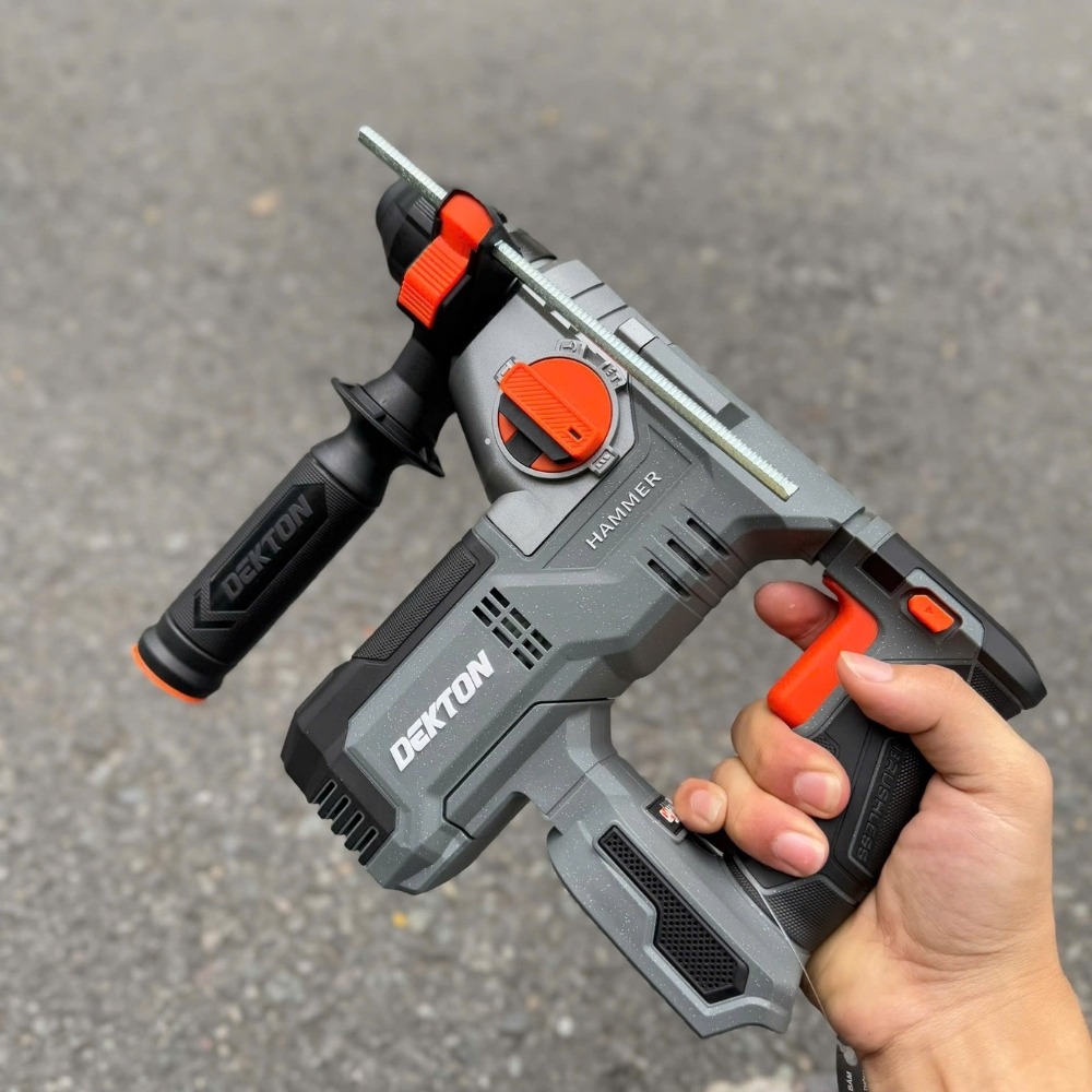 Máy khoan bê tông dùng pin 21V Dekton M21-RH2603PRO (GEN 4 PRO) 5 máy khoan đục bê tông dùng pin Dekton M21-RH2603PRO (5)