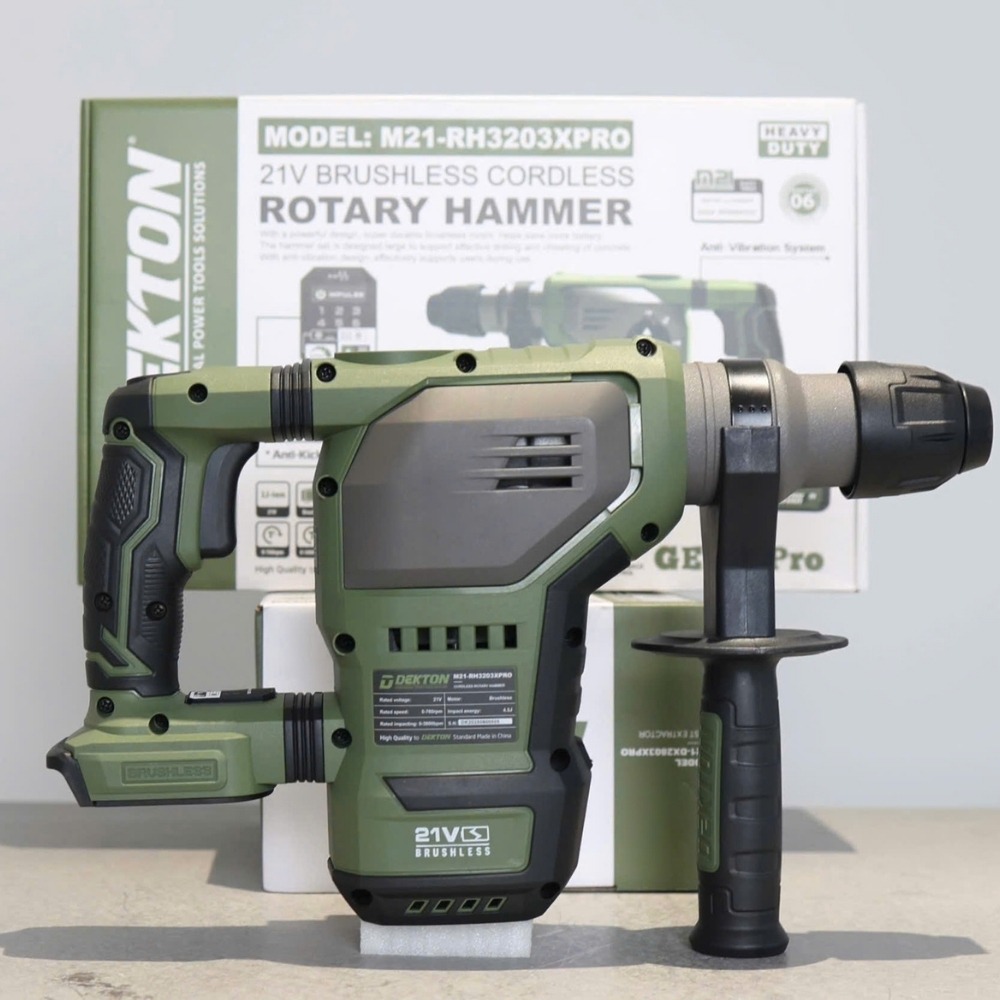 Máy khoan đục bê tông dùng pin 21V Dekton M21-RH3203XPRO (màu olive) 4 máy khoan đục bê tông dùng pin Dekton M21-RH3203XPRO (4)