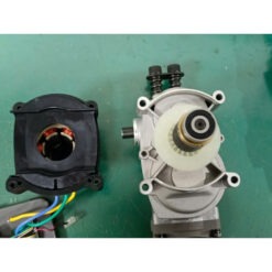 Máy khoan đục bê tông dùng pin 21V Dekton M21-RH3203XPRO (màu olive) 16 máy khoan đục bê tông dùng pin Dekton M21-RH3203XPRO (8)