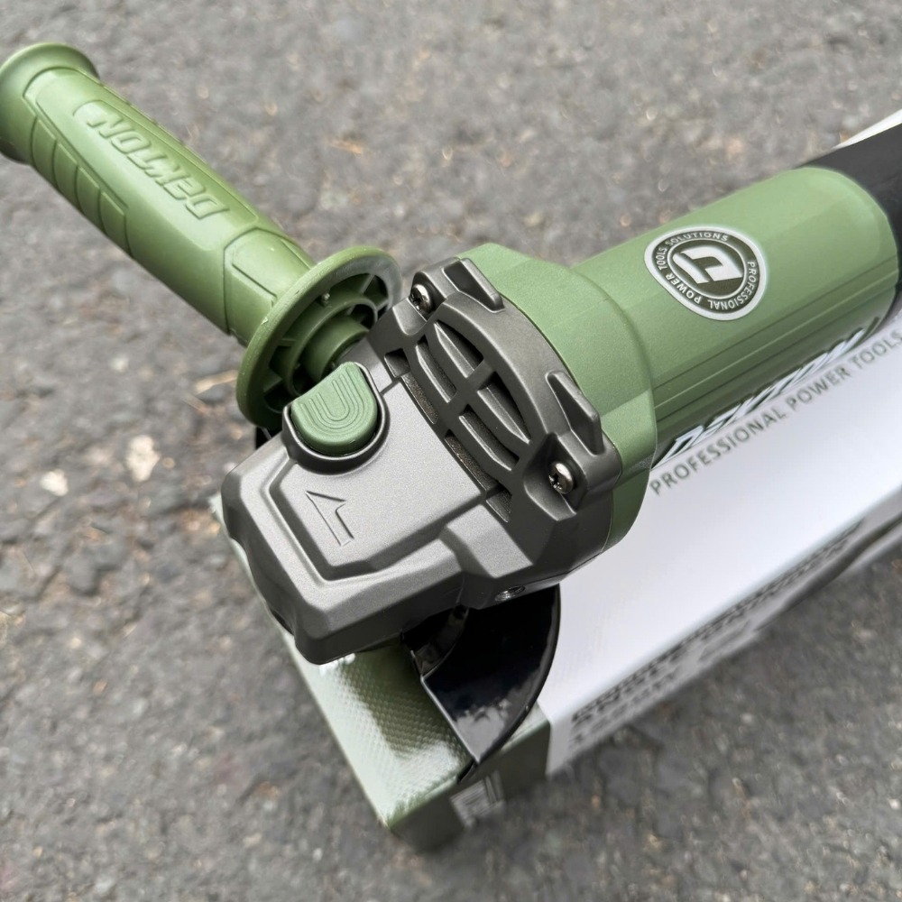 Máy mài góc 1250W 100mm Dekton DK-AG1250XCP (công tắc đuôi) 5 máy mài góc Dekton DK-AG1250XCP (5)