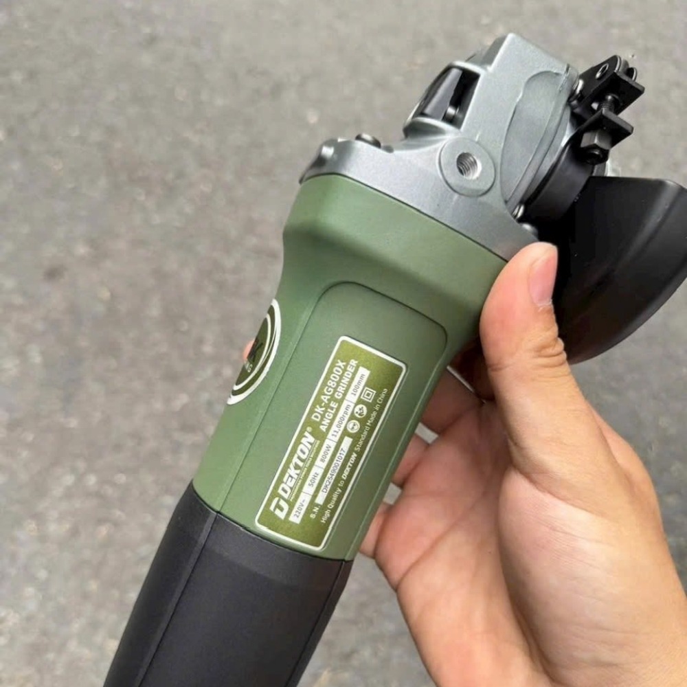 Máy mài góc 800W 100mm Dekton DK-AG800X (công tắc trượt) 5 máy mài góc Dekton DK-AG800X (5)