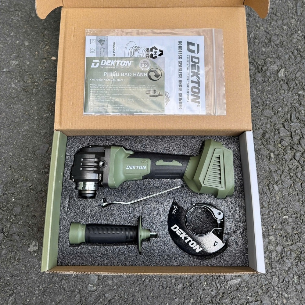 Máy mài góc không bánh răng dùng pin 21V Dekton M21-AG1100XGLT (màu olive) 3 máy mài góc không bánh răng dùng pin Dekton M21-AG1100XGLT (3)