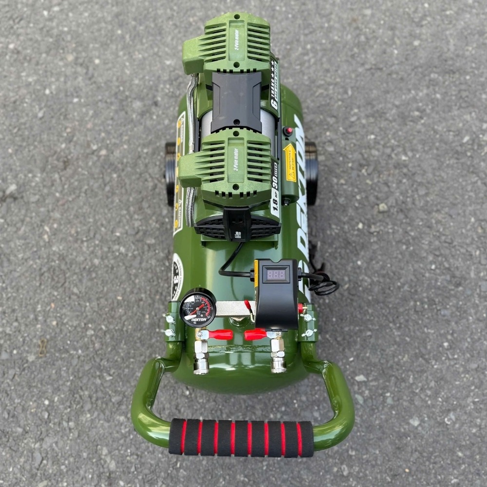 Máy nén khí không dầu 30L 1.8HP Dekton DK-AC3930XPRO (màu olive) 8 máy nén khí dekton DK-AC3930XPRO (7)