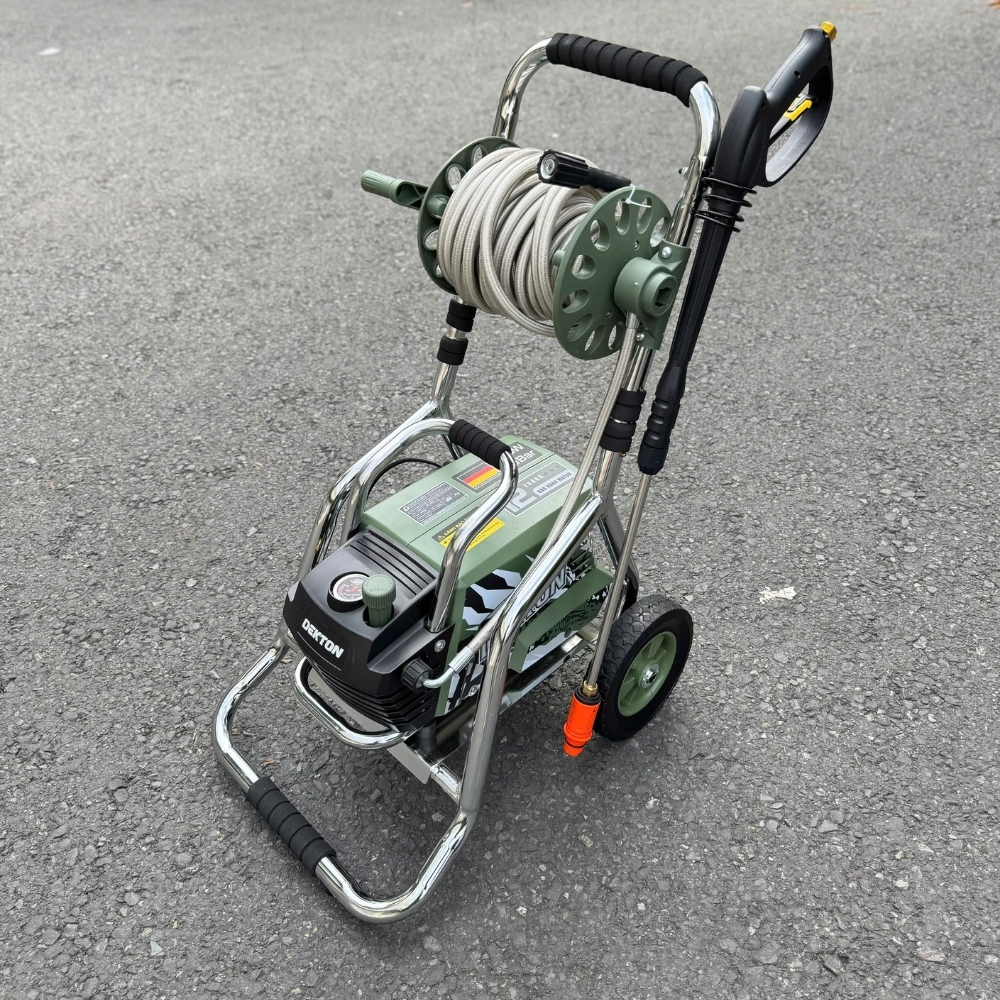 Máy rửa xe 2000W Dekton DK-CWR3001XPROMAX (màu olive khung xe đẩy) 3 máy rửa xe Dekton DK-CWR3001XPROMAX (3)