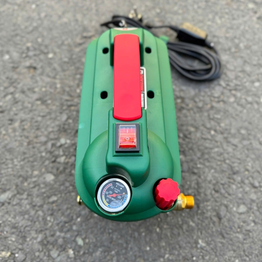 Máy rửa xe 1350W Dekton DK-RX3001 (có chỉnh áp) 7 máy rửa xe Dekton DK-RX3001 (7)