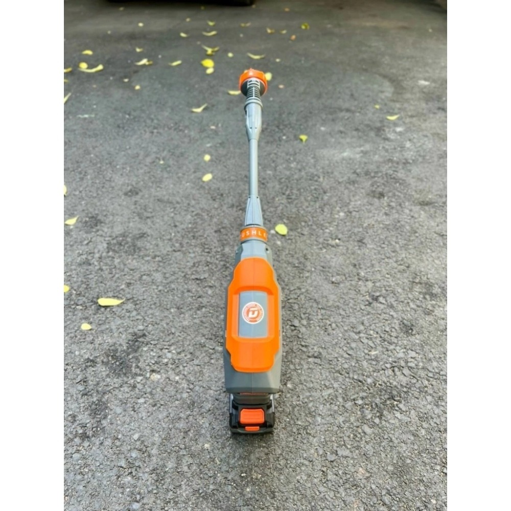 Máy xịt rửa xe dùng pin 21V Dekton M21-SRX1401PLUS 6 máy rửa xe dùng pin Dekton M21-SRX1401PLUS (5)