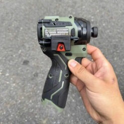 Máy siết vít dùng pin 16.8V 180Nm Dekton D16-CV180XPRO (màu olive) 10 máy siết vít dùng pin 16.8V Dekton D16-CV180XPRO (5)