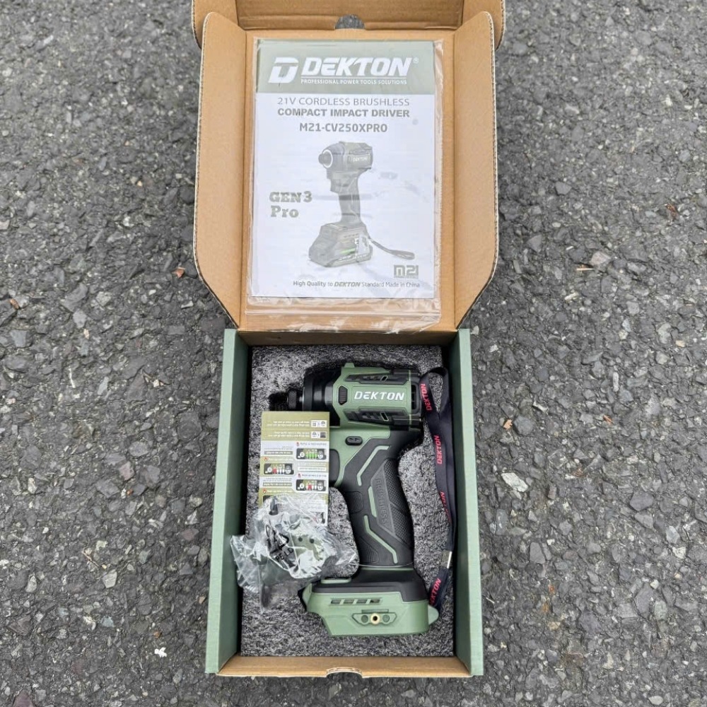 Máy siết vít dùng pin 21V 250Nm Dekton M21-CV250XPRO (màu olive) 7 máy siết vít dùng pin Dekton M21-CV250XPRO (9)