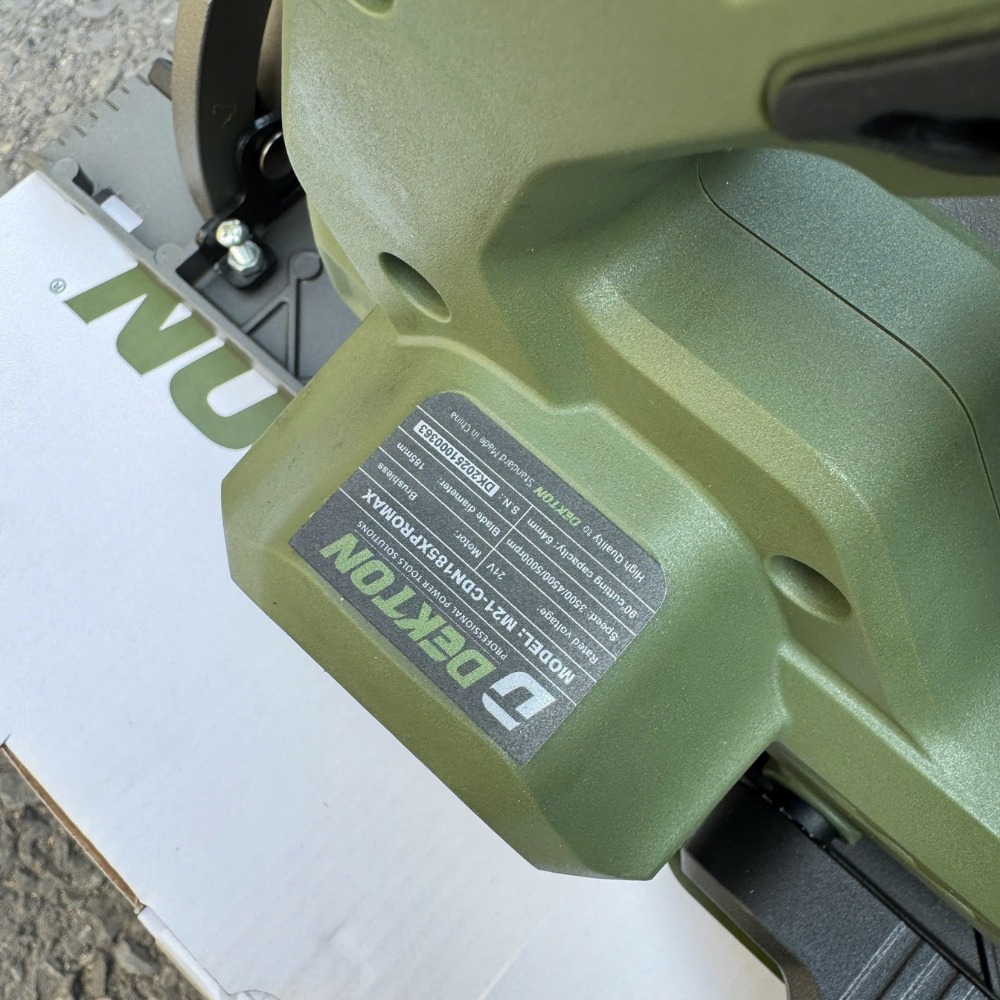 Máy cắt đa năng dùng pin 21V Dekton M21-CDN185XPROMAX 9 M21-CDN185XPROMAX (9)