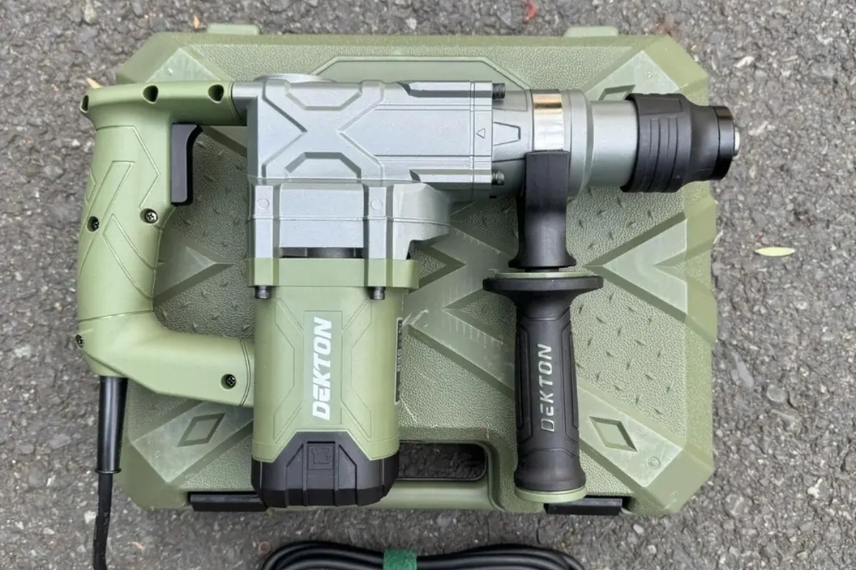 Máy Khoan Pin Dekton Có Tốt Không? Đánh Giá Chi Tiết Từ Chuyên Gia 3 may-khoan-dekton (5)