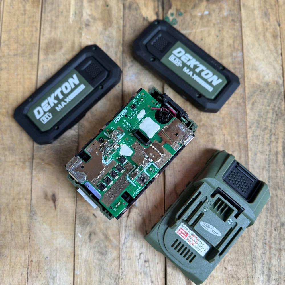 Pin 21V 8.0Ah Dekton M21-B8140PRO & M21-B8140XPRO (Cell SamSung) 12 m21-b8140xpro (12)