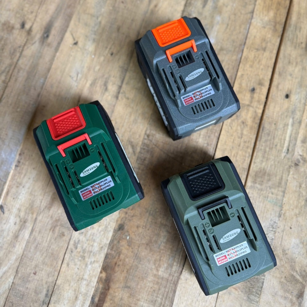 Pin 21V 8.0Ah Dekton M21-B8140PRO & M21-B8140XPRO (Cell SamSung) 5 m21-b8140xpro (5)